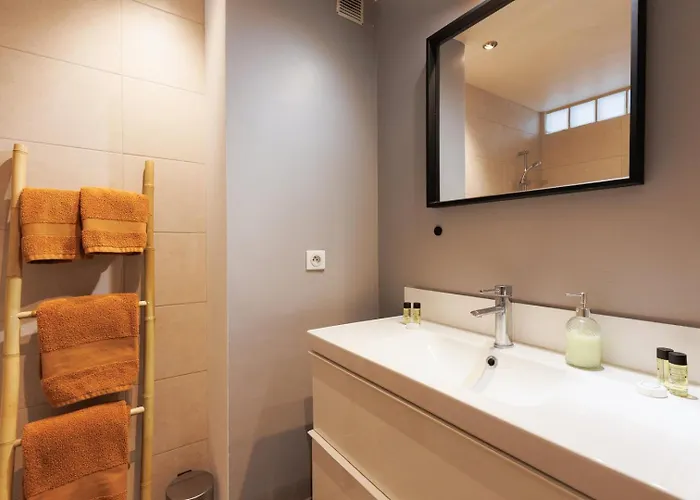 Lumineux Proche Cannes