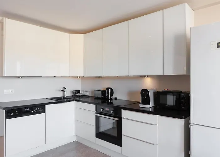 Lumineux Proche Cannes