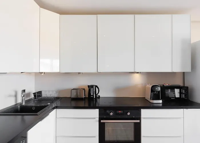 Lumineux Proche Appartamento